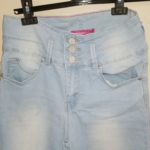 YMI "wanna betta butt" stretch jean